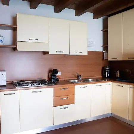 Corte Filanda View Клузане